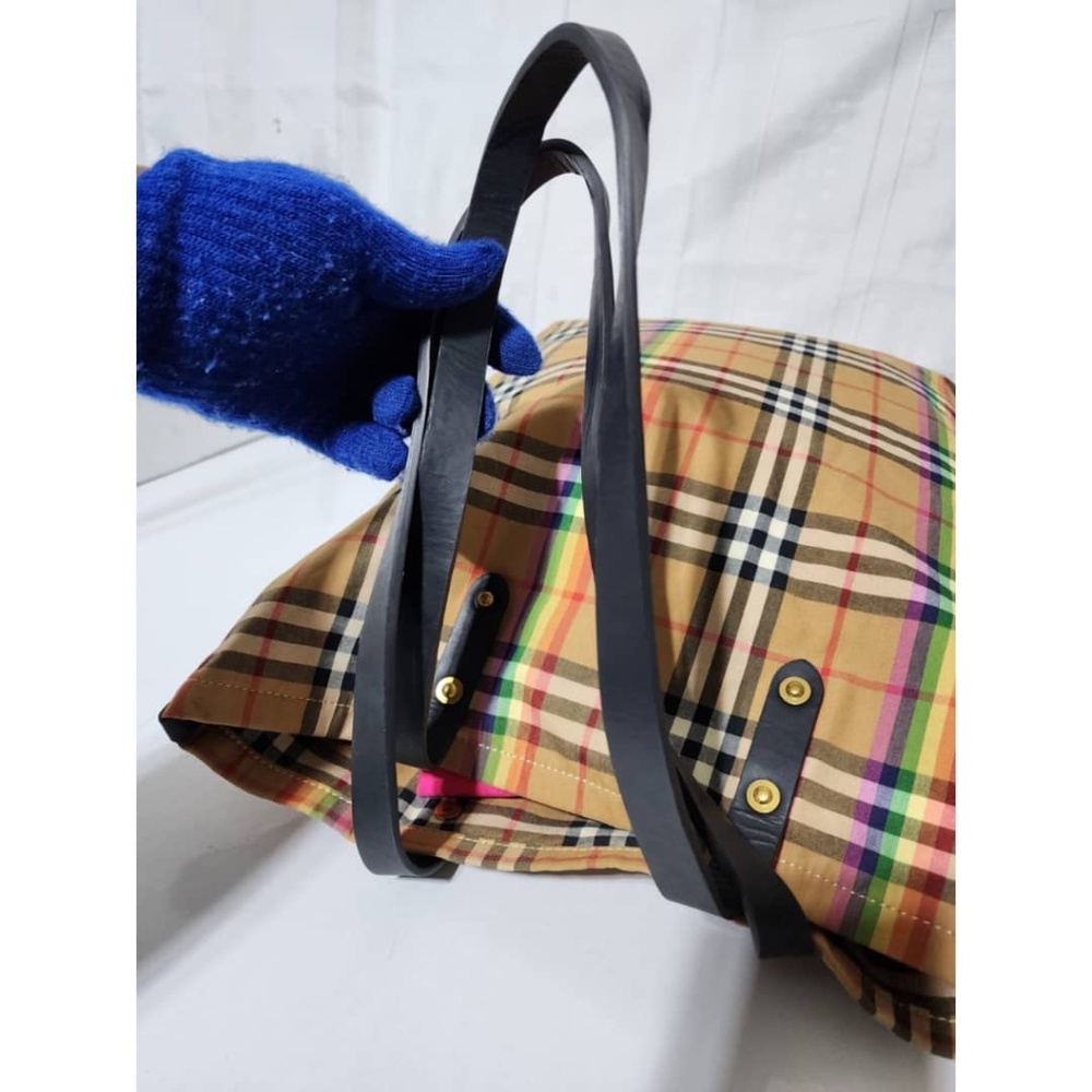 Authentic Burberry Nova Check Rainbow Tote Bag - Picture 10 of 14